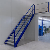 { product.featured_image.alt | escape }}